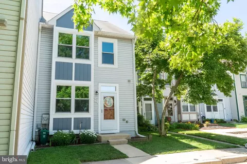 9571 Clocktower Ln, Columbia, MD 21046