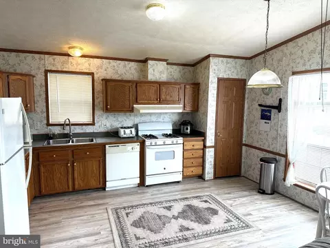 10 Midway Ave, Laurel, MD 20723 photo 5