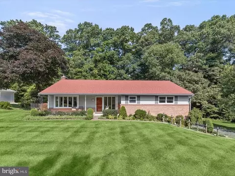 6110 Loventree Rd, Columbia, MD 21044