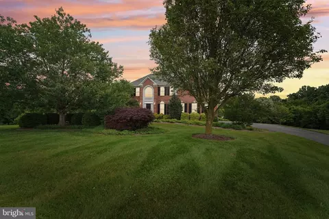 11020 Steeplechase Ct, Ellicott City, MD 21042