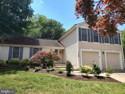 7106 Forest Green Ct, Columbia, MD 21046