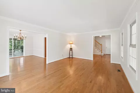 8418 Flowering Cherry Ln, Laurel, MD 20723 photo 8