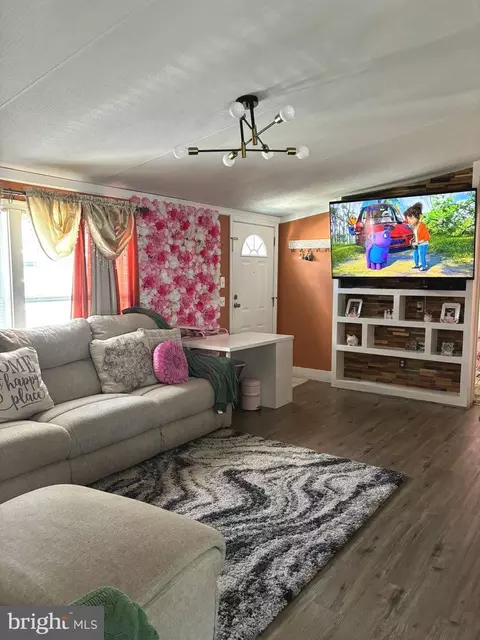 72 Midway Ave, Laurel, MD 20723 photo 6