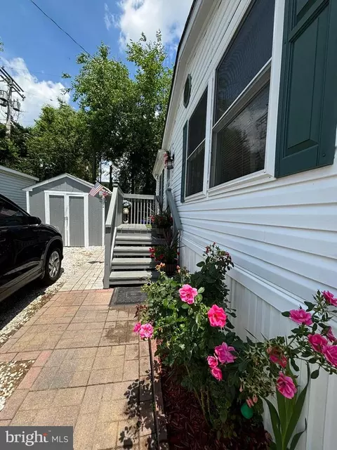 72 Midway Ave, Laurel, MD 20723 photo 4