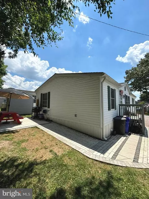 72 Midway Ave, Laurel, MD 20723 photo 3