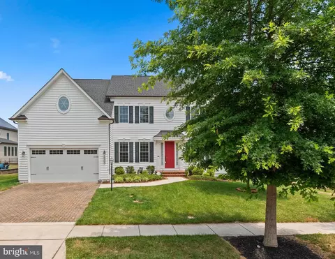 9905 Flora Ct, Laurel, MD 20723
