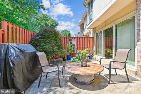 10492 Faulkner Ridge Cir, Columbia, MD 21044