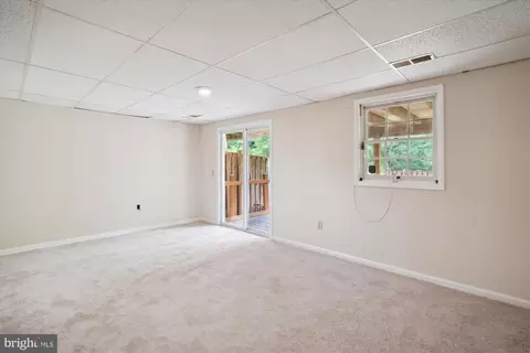 9410 Steeple Ct, Laurel, MD 20723 photo 8