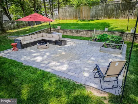 8520 Willow Wisp Ct, Laurel, MD 20723 photo 12