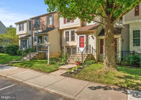 Exterior - 8304 Sperry Ct, Laurel, MD 20723 photo 2 of 8