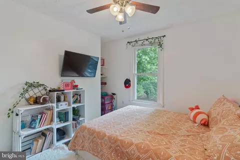Bedroom - 8304 Sperry Ct, Laurel, MD 20723 photo 6 of 9