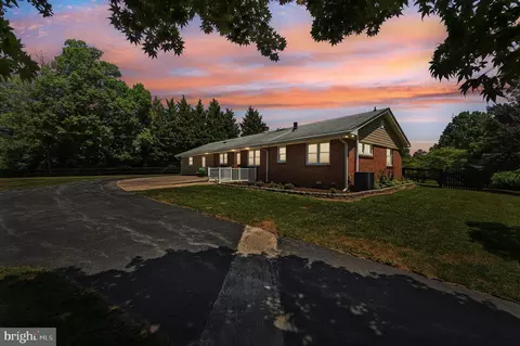 2724 Jennings Chapel Rd, Woodbine, MD 21797