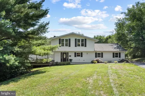 16420 Old Frederick Rd, Mount Airy, MD 21771