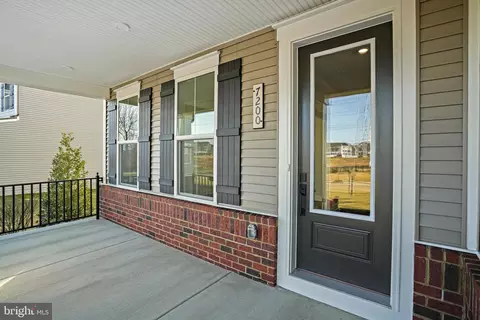 7104 Tranquility Rd, Laurel, MD 20723 photo 3