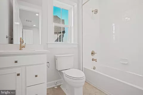7104 Tranquility Rd, Laurel, MD 20723 photo 34