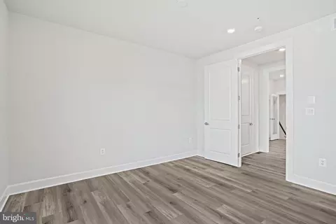 7104 Tranquility Rd, Laurel, MD 20723 photo 15