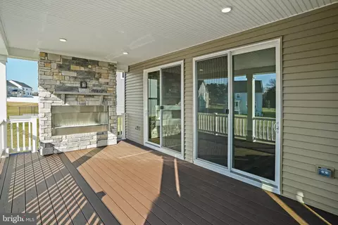 7104 Tranquility Rd, Laurel, MD 20723 photo 8
