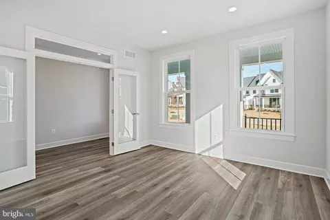 7104 Tranquility Rd, Laurel, MD 20723 photo 12