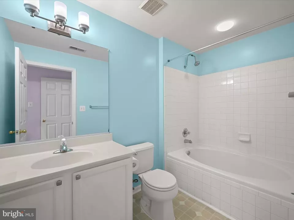 Bath - 6288 Wild Swan Way #202, Columbia, MD 21045 photo 1 of 3