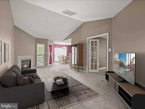 Living - 6288 Wild Swan Way #202, Columbia, MD 21045 photo 1 of 6