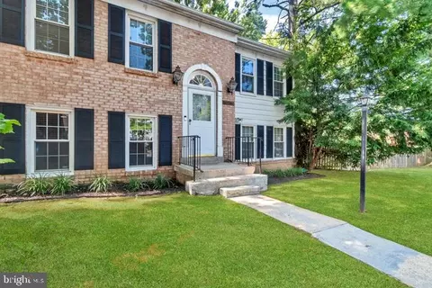 5993 Grand Banks Rd, Columbia, MD 21044