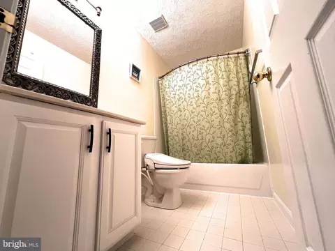 8259 Spring Branch Ct, Laurel, MD 20723 photo 14