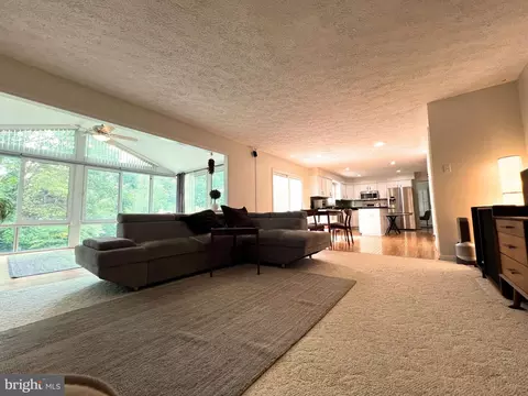 8259 Spring Branch Ct, Laurel, MD 20723 photo 15