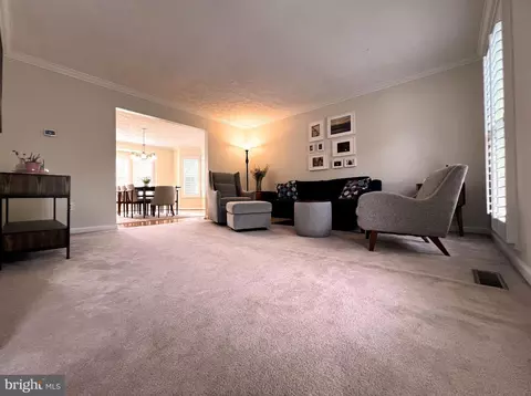 8259 Spring Branch Ct, Laurel, MD 20723 photo 3