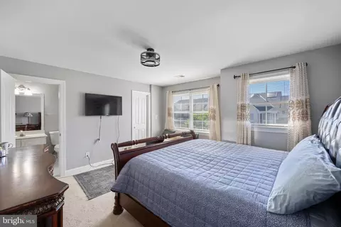 Bedroom - 8604 Saddleback Pl, Laurel, MD 20723 photo 6 of 9