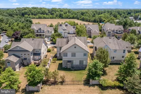 View/Area - 8604 Saddleback Pl, Laurel, MD 20723 photo 4 of 6