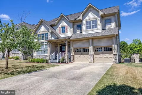 Exterior - 8604 Saddleback Pl, Laurel, MD 20723 photo 1 of 3