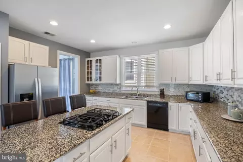 Kitchen - 8604 Saddleback Pl, Laurel, MD 20723 photo 5 of 5