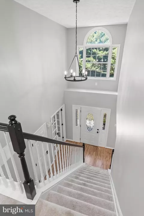 Entry Way - 8235 Spring Branch Ct, Laurel, MD 20723 photo 5 of 7