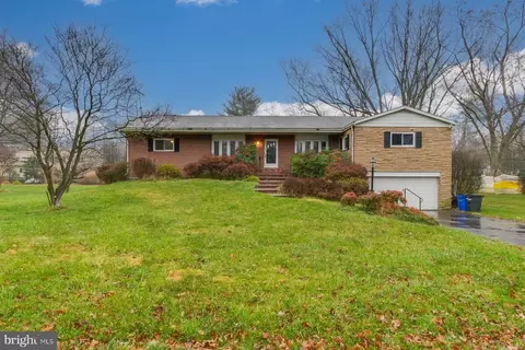 3487 Walker Dr, Ellicott City, MD 21042