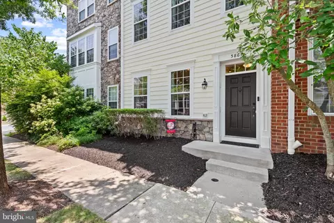 5867 Donovan Ln, Ellicott City, MD 21043