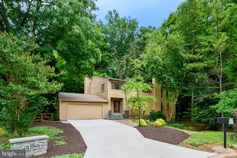 6131 Llanfair Dr, Columbia, MD 21044
