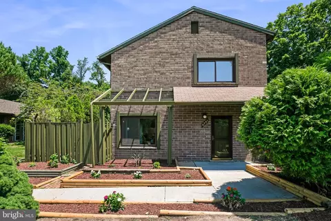 5731 Thunder Hill Rd, Columbia, MD 21045