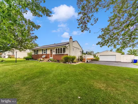 5965 Hunt Club Rd, Elkridge, MD 21075