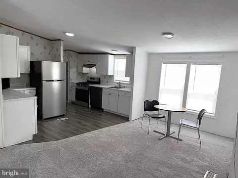 74 Midway Ave, Laurel, MD 20723 photo 7