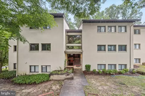 5701 Harpers Farm Rd #C, Columbia, MD 21044
