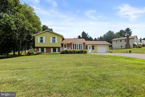 3329 Brantly Rd, Glenwood, MD 21738