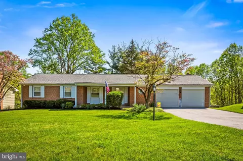 9802 Longview Dr, Ellicott City, MD 21042