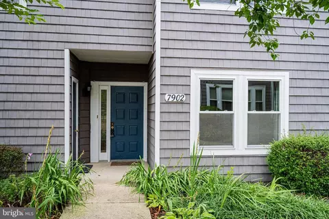 7902 Mayfair Cir, Ellicott City, MD 21043