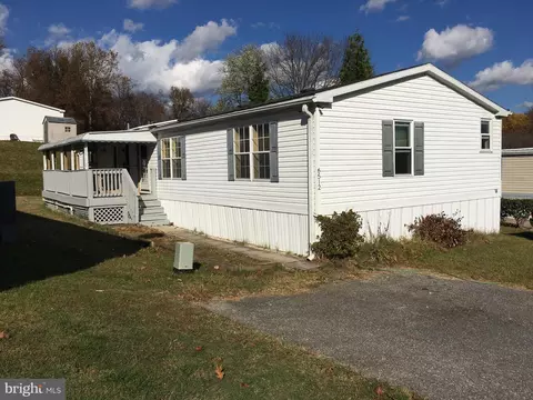6512 Vert Dr, Elkridge, MD 21075 photo 2