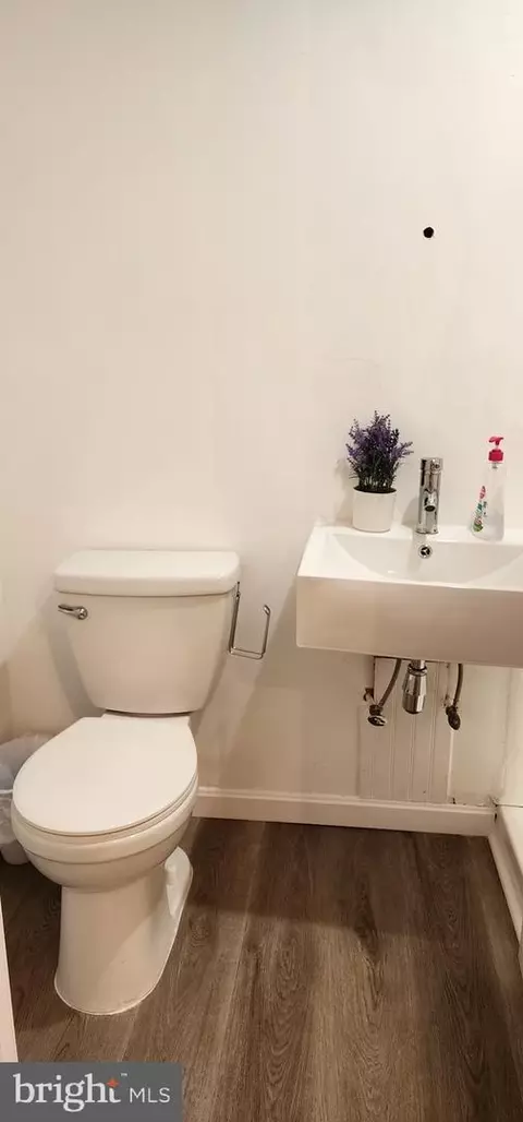 9836 Lyon Ave, Laurel, MD 20723 photo 9