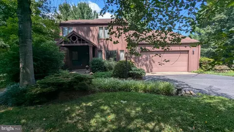 14590 Macclintock Dr, Glenwood, MD 21738