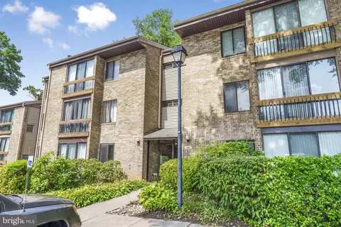 10564 Twin Rivers Rd #F-1, Columbia, MD 21044