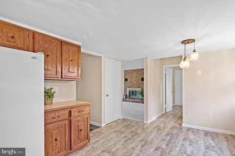 8400 Jandy Ave, Laurel, MD 20723 photo 9