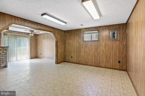 8400 Jandy Ave, Laurel, MD 20723 photo 33