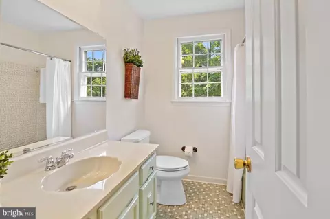 8400 Jandy Ave, Laurel, MD 20723 photo 32